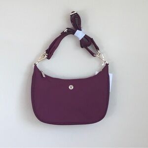NEW Lululemon Adjustable Mini Shoulder Bag Wine Berry/Gold 3L